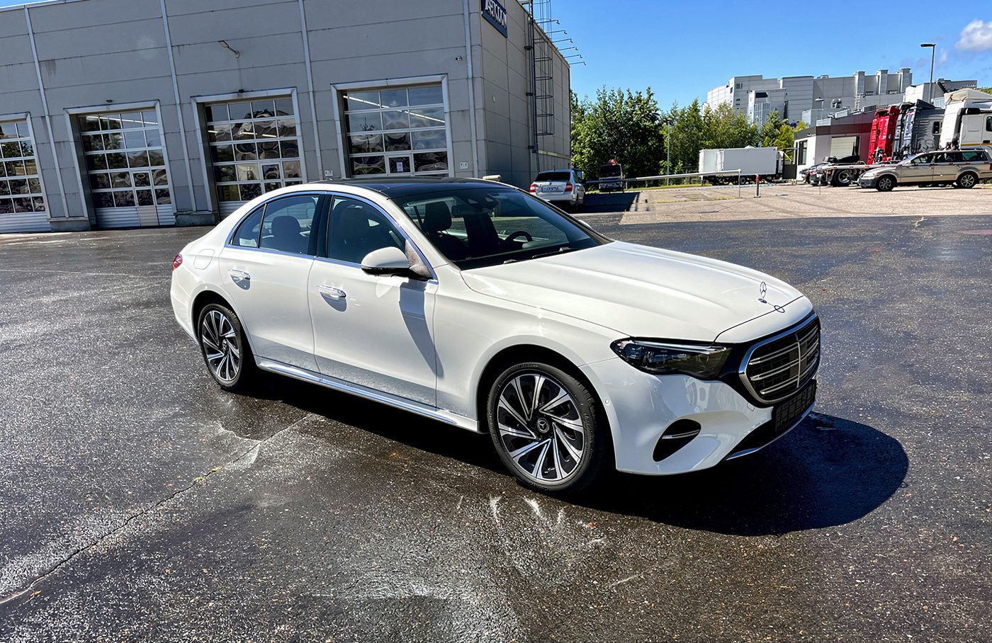 ЭРА-ГЛОНАСС Mercedes-Benz E 300 установка в Москве